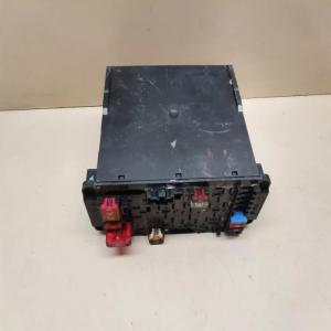 BOITIER FUSIBLE RELAIS SAM Mercedes W203 REF 2035451701