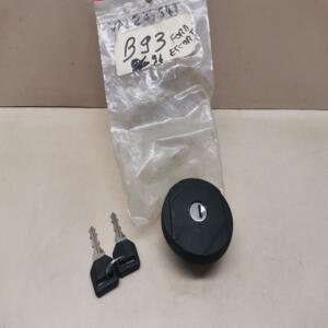 BOUCHON DE RESERVOIR CARBURANT FORD ESCORT REF 247543
