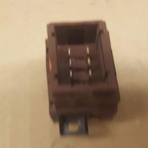 BOUTON CONDAMNATION FERMETURE CENTRALISATION DES PORTES RENAULT LAGUNA I
