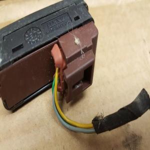 bouton memoire siege PEUGEOT 807 C8 LANCIA