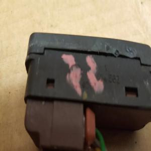 bouton memoire siege PEUGEOT 807 C8 LANCIA
