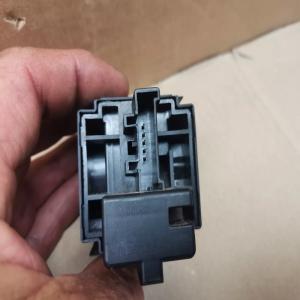 BOUTON REGLAGE PHARE RENAULT MEGANE 2 SCENIC 2 REF 88020005
