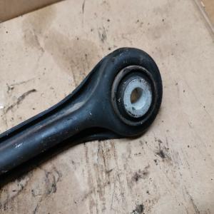 BRAS   ARRIÈRE GAUCHE DROIT MERCEDES W201 W202 W203 190