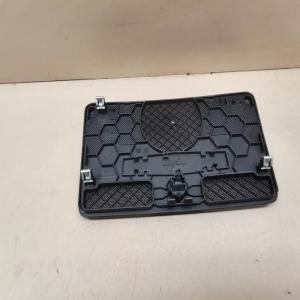 Cache haut-parleur central tableau de bord noir Mercedes W204 A2046800489