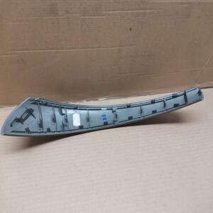 CACHE poignee porte interieur coté gauche BMW SERIE 1 E87 ref 7147107