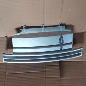 CALANDRE AVANT RENAULT SUPER 5 REF 7700777015
