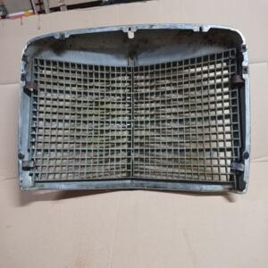 calandre chrome grille mercedes W114 W115