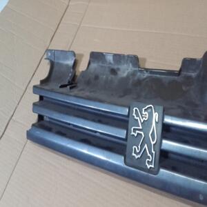 Calandre PEUGEOT 405 PHASE 2 9256032480A