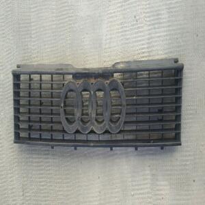 Calandre pour audi 80   86 a 91 REF 893853655A