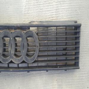 Calandre pour audi 80   86 a 91 REF 893853655A