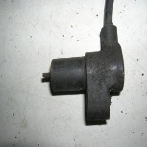 capteur abs pour l avant peugeot 605 serie 1 et 2