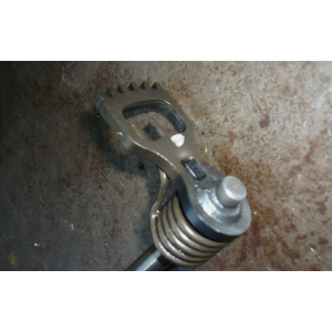axe selecteur de vitesse DR 125 dr 200 gn 125 dr-z 125 dr z