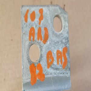 charniere de porte arriere droit bas PEUGEOT 607
