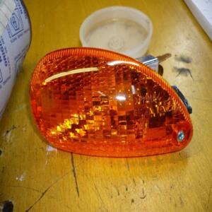 clignotant arriere droit gilera PIAGGIO NRG NTT TYPHOON STORM 50 125 292374