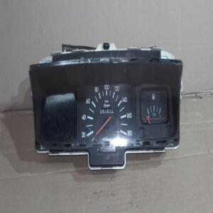 Compteur PEUGEOT 205  301672 KMS REF 9753530180