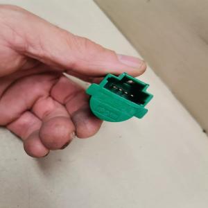 Contacteur feu stop PEUGEOT 207 208 CITROEN C3 2 PHASE 1 9670430580