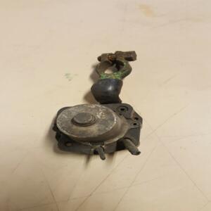Cosses bornes  batterie voiture ancienne collection