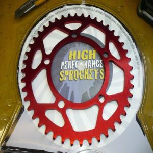 couronne Supersprox Alu 44 BMW S 1000 RR s1000rr, RAL 7-44 rouge 520 Racing k46