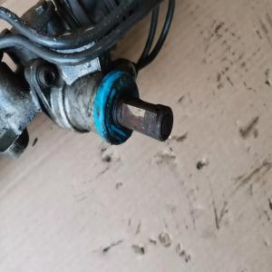 cremaillere de  Direction Peugeot 306 ref 9431020021