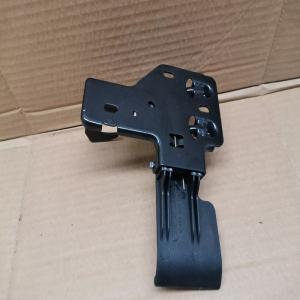 CROCHET D'OUVERTURE CAPOT MOTEUR SEAT IBIZA IV 6L REF 6L0823480A