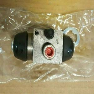 Cylindre de roue Arrière Droit    FORD TRANSIT 3 86 a 92 86VB 2261 CA