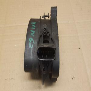 Débimetre d'air de BMW Serie 7 E38 E39 E53 E46 X5 730d 3,0d 318D 320D 0928400468