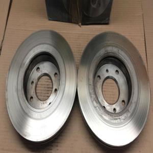 DISQUE DE FREIN NISSAN PRIMERA (P11) 96 a 02 ALMERA II (N16)  200SX (S13) 88-93