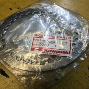disque lisse embrayage T=2.6 kawasaki 13089-1067 gt z 550 zg 1000 gtr zl 600 zr