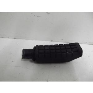 repose pieds passager droit HONDA 125 CBR 2004-2010