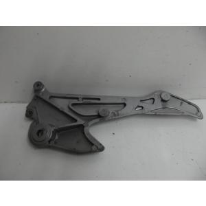 platine de repose pieds gauche HONDA VARADERO 125 2001-2006 