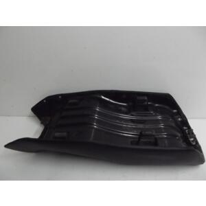 selle SUZUKI GSX 400 1980-1983 très bon état 