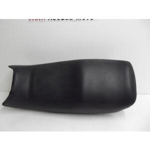 selle SUZUKI GSX 400 1980-1983 très bon état 