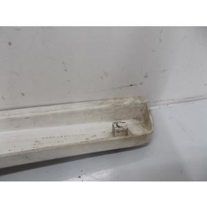 Plaque latérale gauche blanche  DERBI SENDA 50 1995-2005 ref 00H00503081