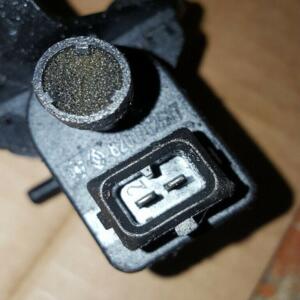 Électrovanne de Régulation de Pression Renault 2.0 2.2 DCI 8200762597 7700113709