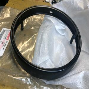 entourage phare yamaha 51d-h4315-00 ybr 125 ed 2012