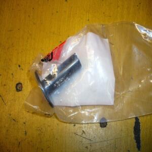 entretoise carenage honda 50607-kk6-000 cb 1000 f cb 500 cbf 1000 ctx 700 n