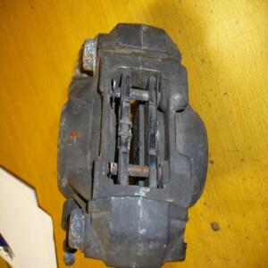 etrier frein arriere suzuki rgv 250 1989