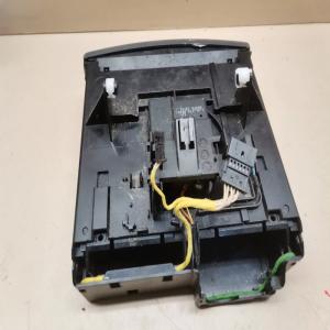 FACADE CHARGEUR de CD MERCEDES CLASSE E W211  A2116800552 2116800552