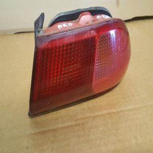 feu arrière alfa Romeo 156 DROIT coté passager (coté aile) ref 60620136