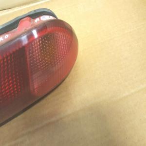 feu arrière alfa Romeo 156 DROIT coté passager (coté aile) ref 60620136