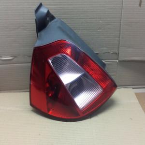 Feu arrière gauche coté conducteur Renault Megane 2 II ref 8200073238