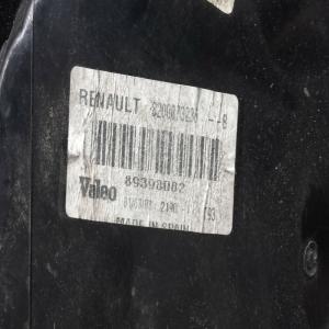 Feu arrière gauche coté conducteur Renault Megane 2 II ref 8200073238