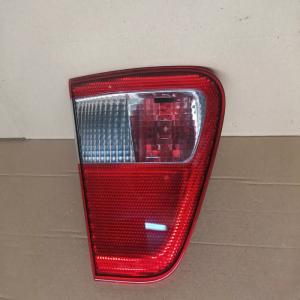 FEU ARRIERE INTERIEUR COFFRE GAUCHE SEAT CORDOBA  !! NEUF D ORIGINE !!