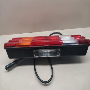 FEU ARRIERE POIDS LOURD CAMION MERCEDES REF UL5764-05