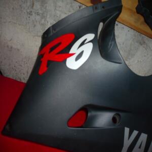 flanc carenage coté gauche sabot moteur yamaha yzf r6 1999 a 2002 fairing