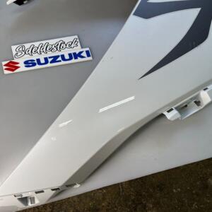 flanc carenage droit suzuki 94470-10L00-YUH gsx-r 1300 hayabusa 2022 2023