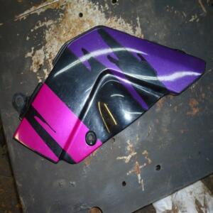 flanc carenage droit suzuki gsxr 1100 750 1993-1995 47511-17e01 fairing