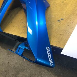 flanc carénage gauche suzuki gsxr 600 750 2008 2010 94440-37h00