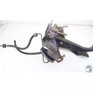 FORD FIESTA 4 1.8D année 1998﻿ ﻿﻿ n°17 Pédalier 96FB-2455-D8