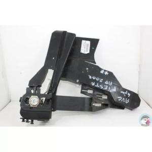 FORD FIESTA année 2002 2S61A219A65ABD n°88 Serrure de porte avant conducteur